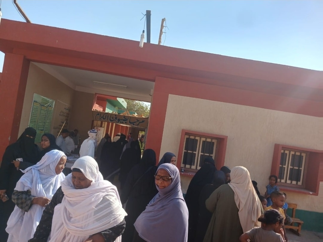 انتظام التصويت بلجان محافظة أسوان في انتخابات مجلس النواب 2025