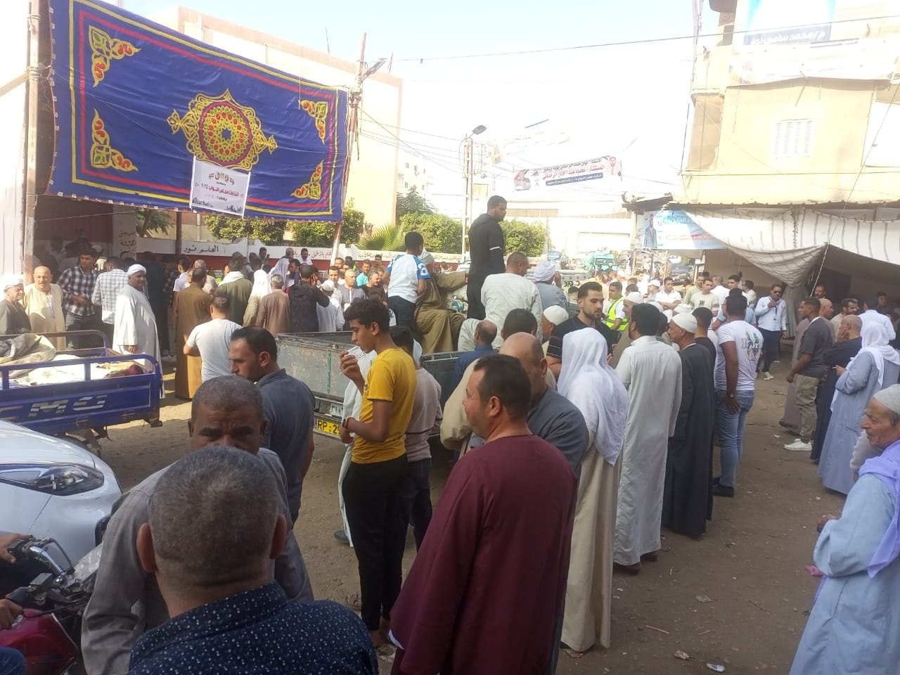 انتخابات مجلس النواب 2025.. حضور لافت لكبار السن والسيدات في لجان كوم حمادة