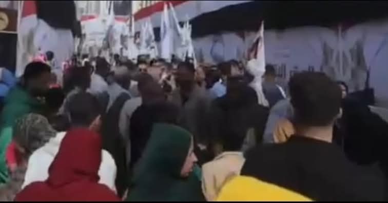 إقبال لافت من الناخبين على لجان قرية أبا البلد بالمنيا في انتخابات مجلس النواب