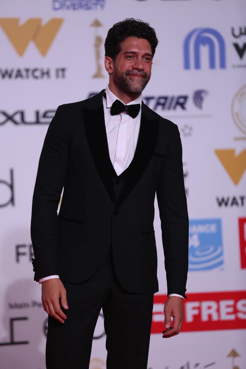 صور انطلاق الدورة الـ46 من مهرجان القاهرة السينمائي وسط حضور عالمي ورسائل فنية وإنسانية