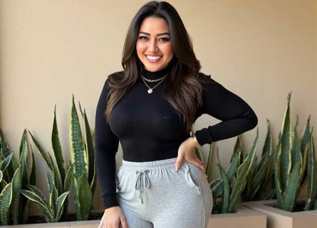 الإعلامية مروة صبري مهددة بعقوبات مشددة بسبب رحمة محسن.. أيه الحكاية؟