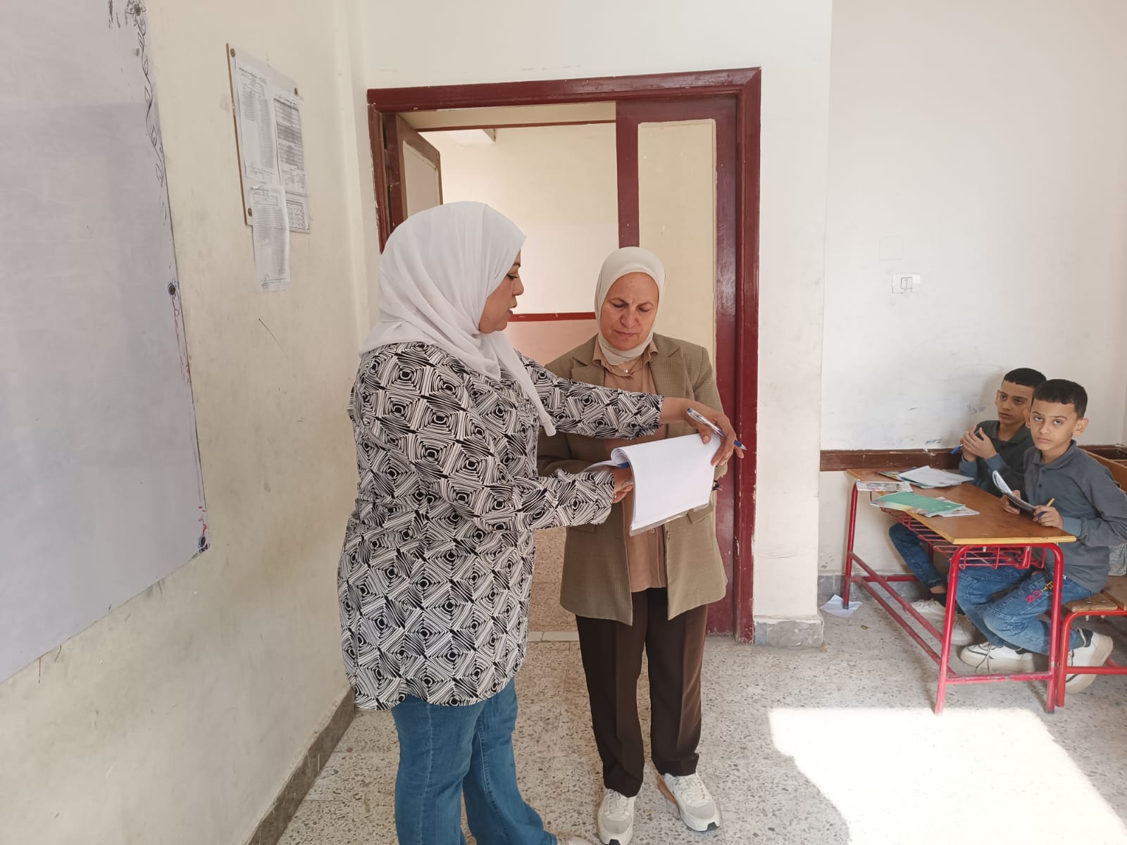 وكيل تعليم القاهرة: التعاون بين المدرسة والبيت أساس نجاح المنظومة التعليمية