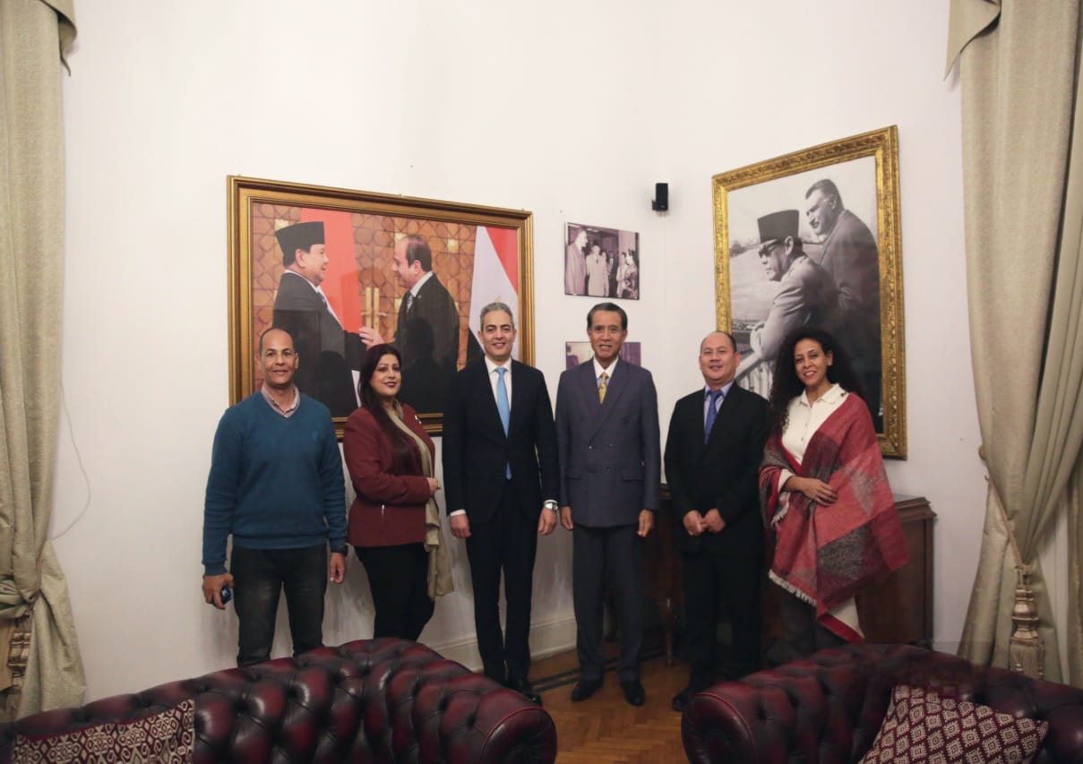 a417b7b1-9ca4-4d7c-b083-fe6908d91a4e