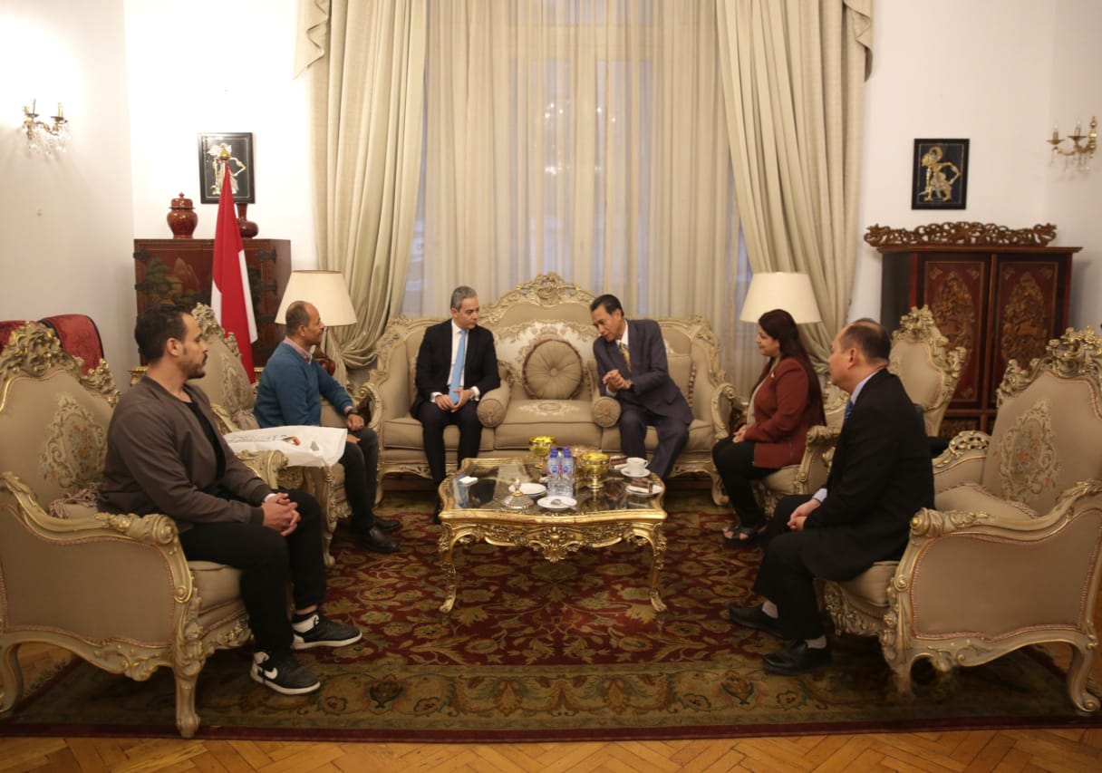 7026e716-629b-40b8-9857-5325ddeebcde