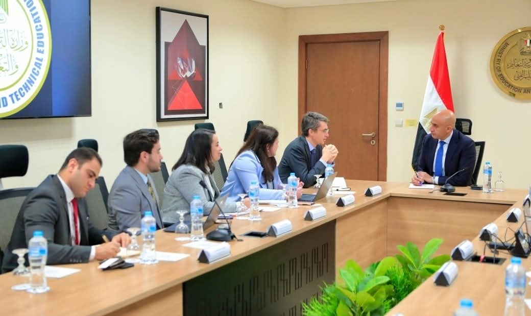 وزير التعليم يكشف موعد انتهاء نظام الفترتين في المدارس