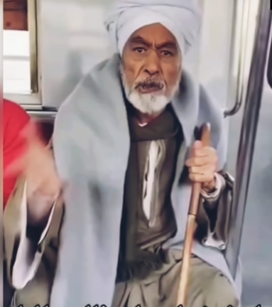 فيديو مسن الصعيد وفتاة المترو