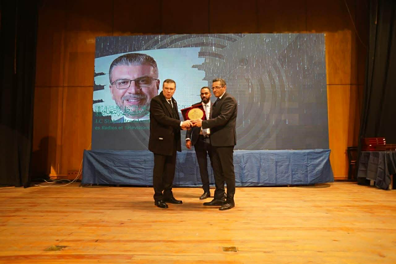 Messenger_creation_2E8EE074-2F8B-4D3E-945F-D8DD61C88C95