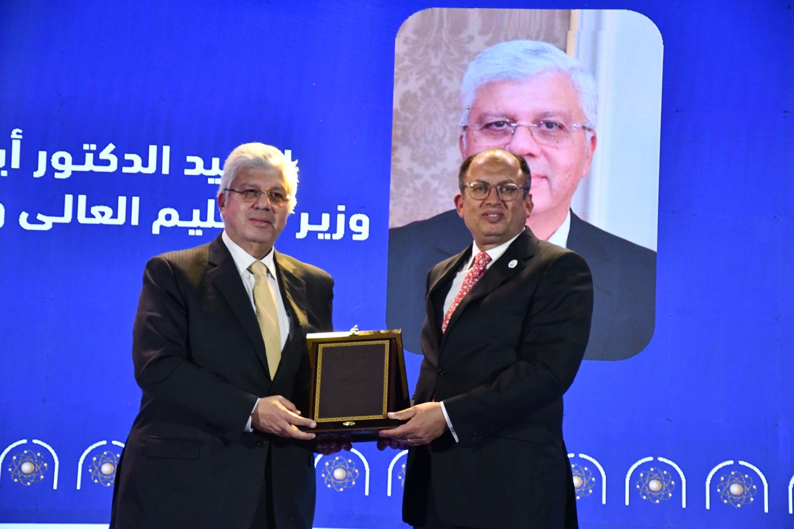 وزيرا التعليم العالي والتربية والتعليم ومحافظ القاهرة يشهدون احتفالية جامعة العاصمة باليوبيل الذهبي