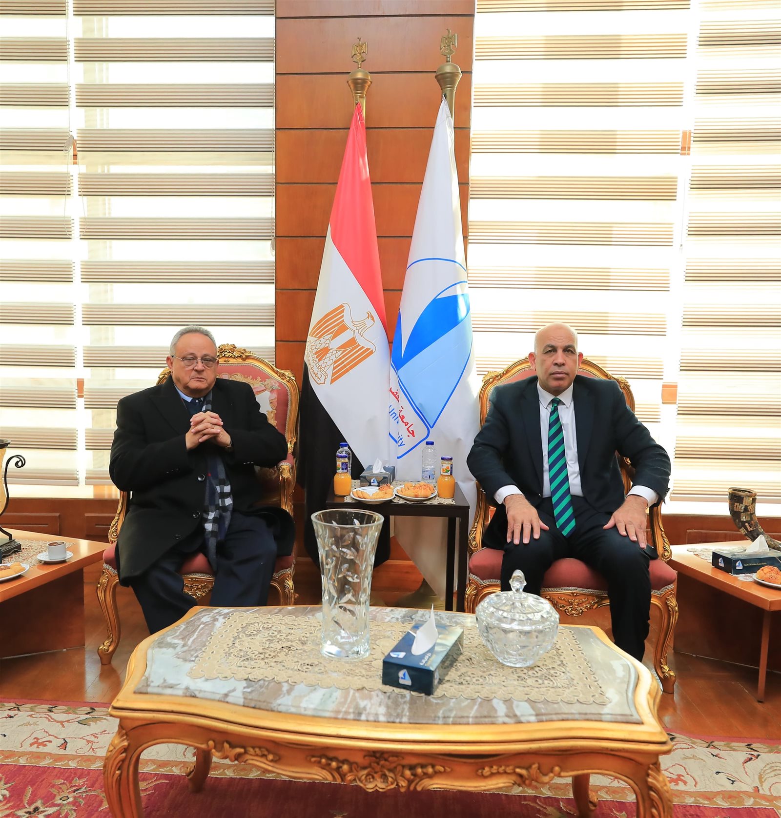 رئيس جامعة كفرالشيخ يترأس لجنة اختيار عميد كلية الآداب بالجامعة