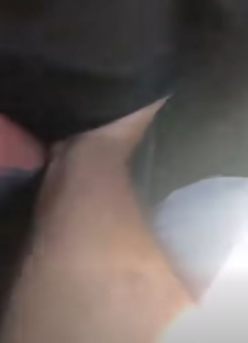 فيديو تحرش بسيدة منتقبة داخل ميكروباص