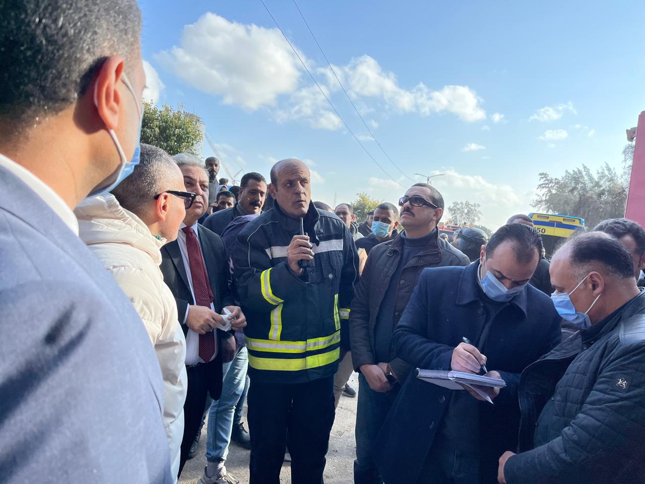 جانب من الحريق