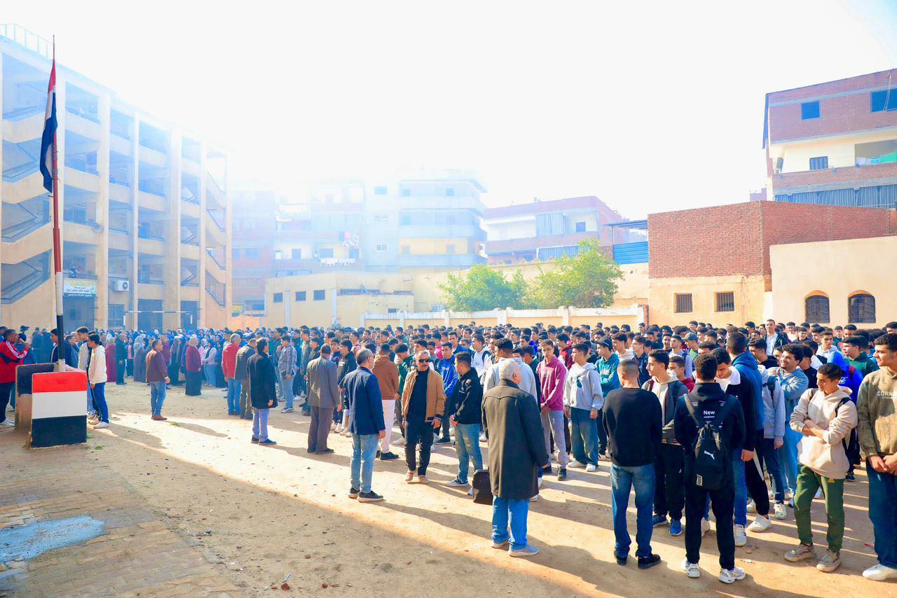 هل يتم تعطيل الدراسة في المدارس يومي الأربعاء والخميس؟