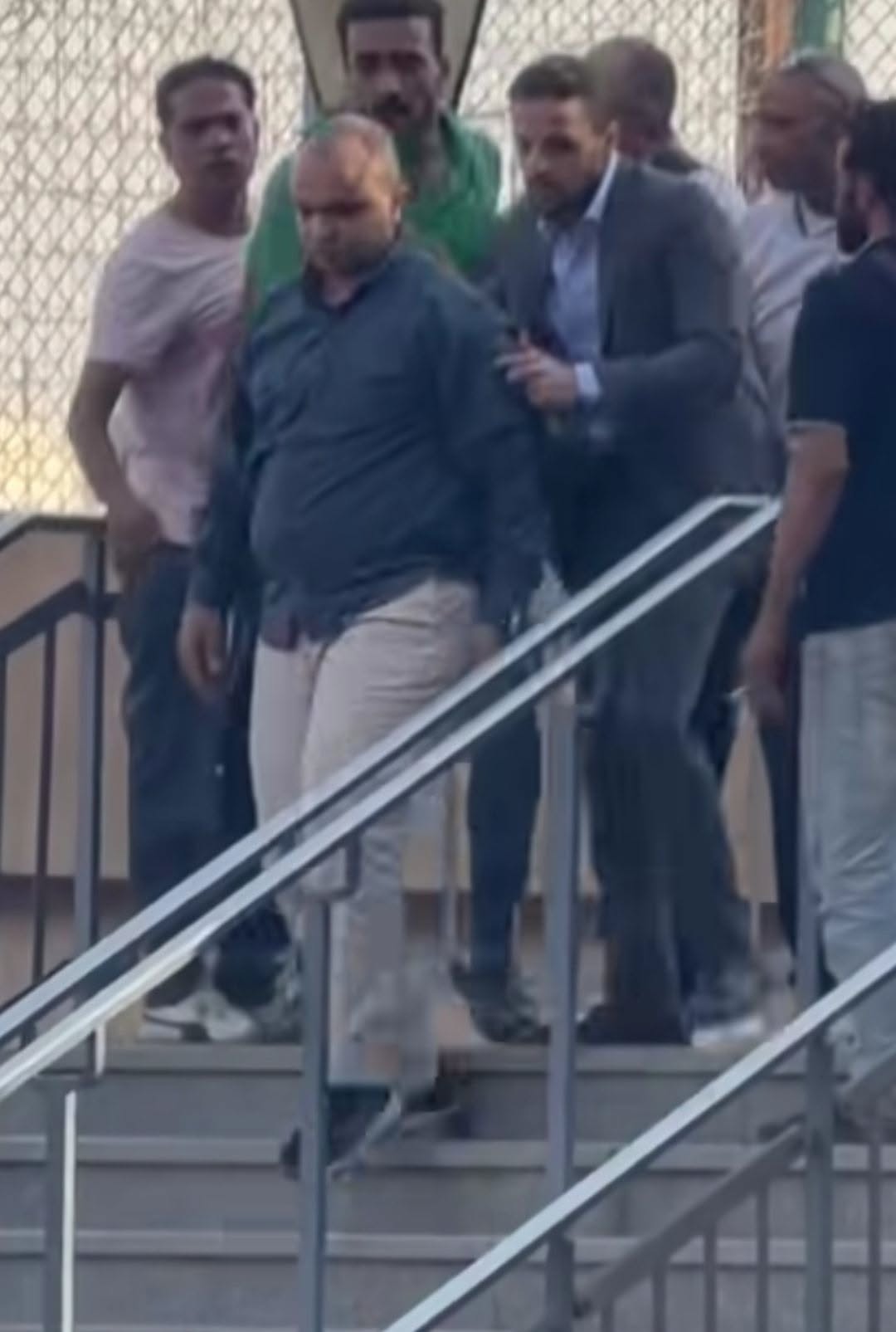فيديو الاعتداء على سيدة في مترو جسر السويس مترو عمر بن الخطاب 