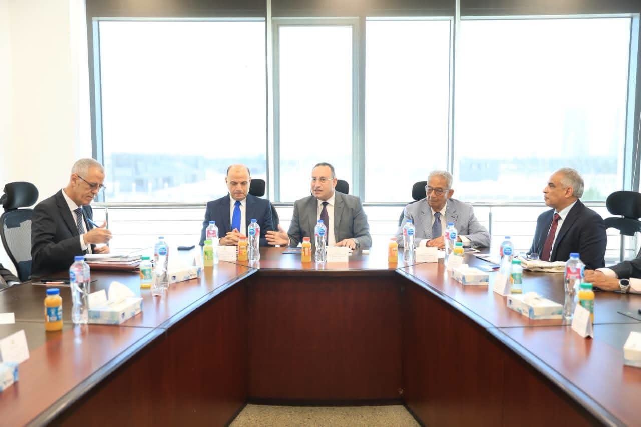  عمرو موسى رئيسًا لمجلس أمناء جامعة طنطا الأهلية