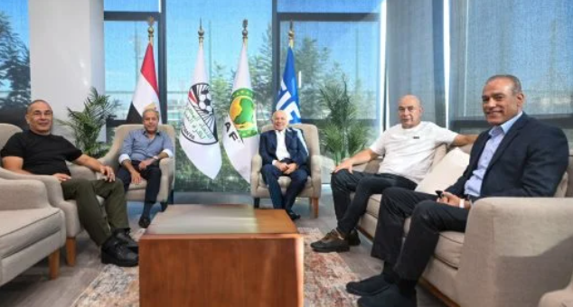 هاني أبو ريدة يستقبل حسام حسن وإبراهيم حسن لبحث دعم المنتخب الوطني والاستعداد للاستحقاقات المقبلة