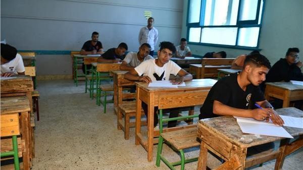 طلاب الثانوية الزراعية