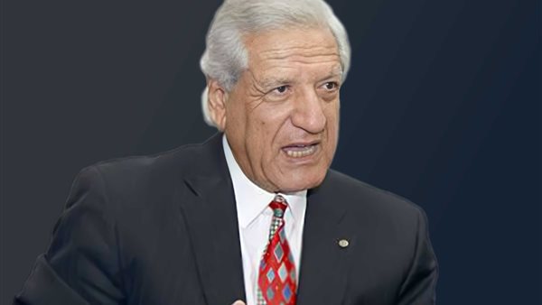 فخري الفقي - رئيس