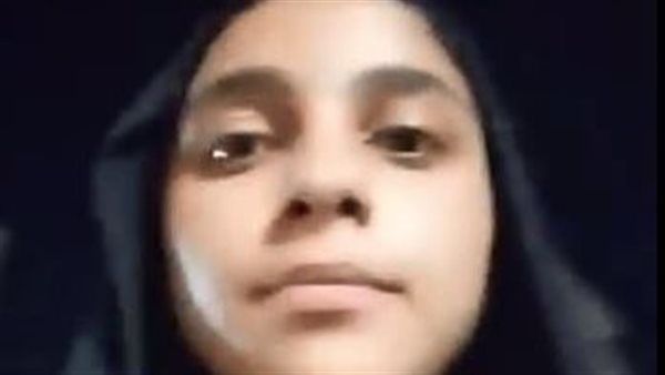 فيديو طالبة ثانوية