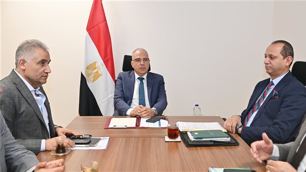 إجتماع وزير الرى