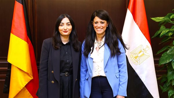 وزيرة التخطيط ونظيرتها