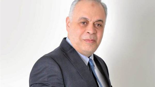 الدكتور أشرف زكي