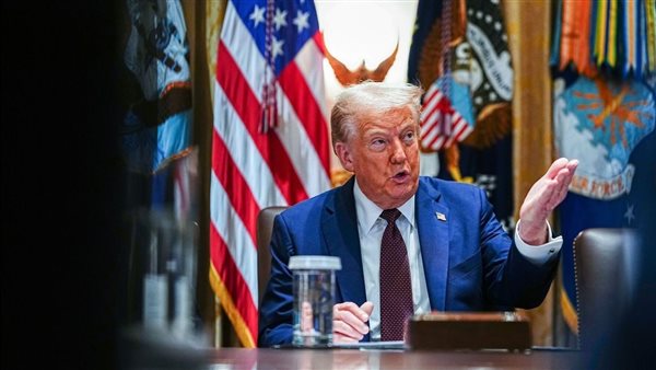 الرئيس الأمريكي دونالد