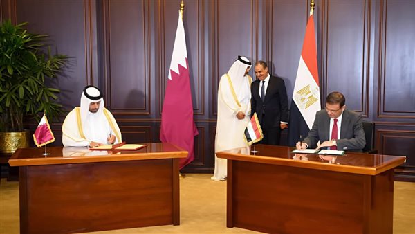 خلال توقيع البروتوكول