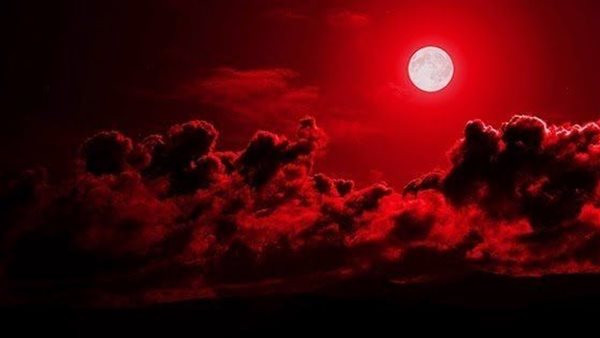 خسوف القمر الدموي