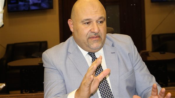 الدكتور إبراهيم كامل