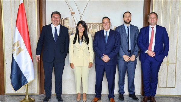 جانب من لقاء وزيرة