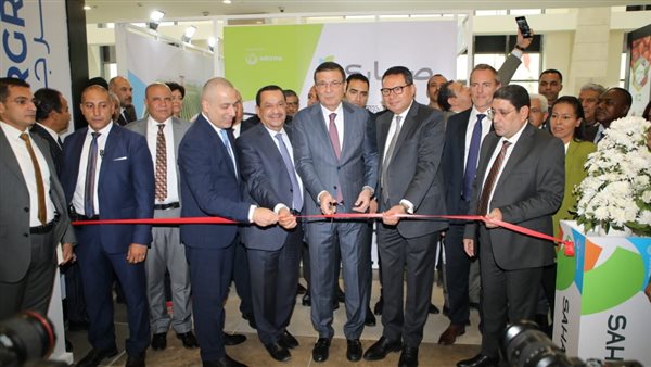 افتتاح معرض صحاري