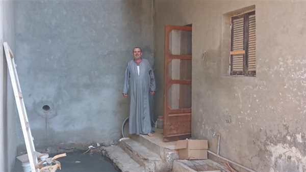 مياه الصرف تغرق دست