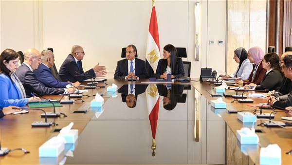 لقاء وزيرا التخطيط