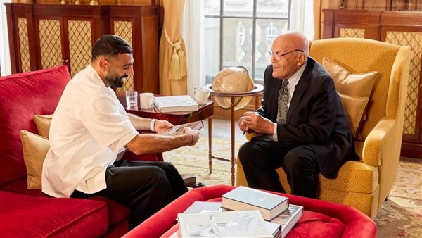 محمد صلاح والدكتور