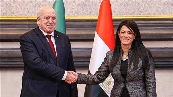 وزيرة التخطيط ونظيرها