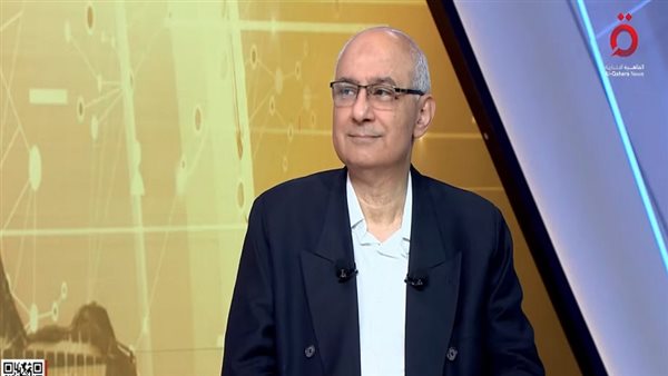 الدكتور ياسر ثابت