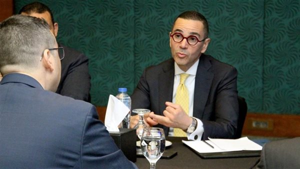 وزير الاستثمار والتجارة