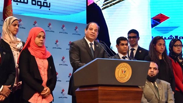 الرئيس السيسي يتوسط