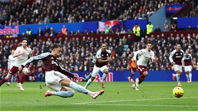 أستون فيلا وأرسنال    