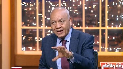 الكاتب مصطفى بكري     