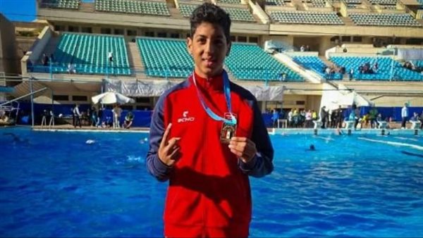 السباح الناشئ يوسف