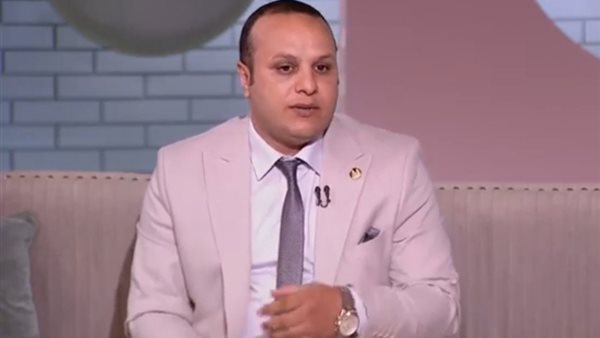 الدكتور عاصم حجازي