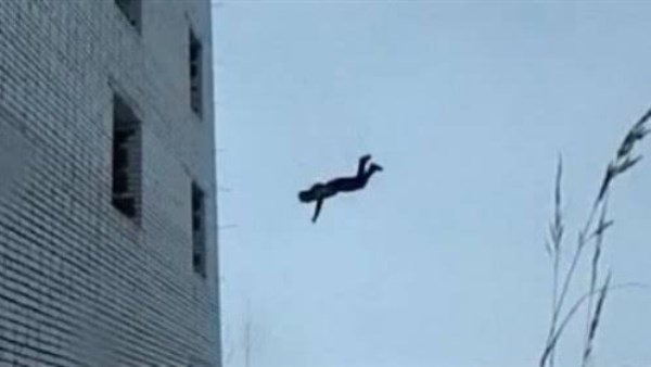 سقوط طالب مدرسة أسيوط