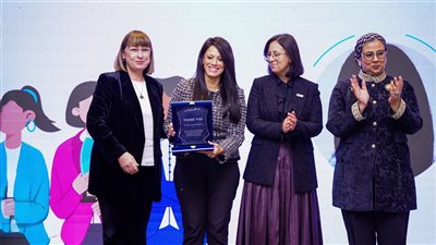 جانب من التكريم    