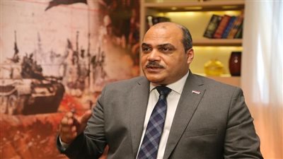 الإعلامي محمد الباز     