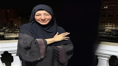 الفنانة عبلة كامل     