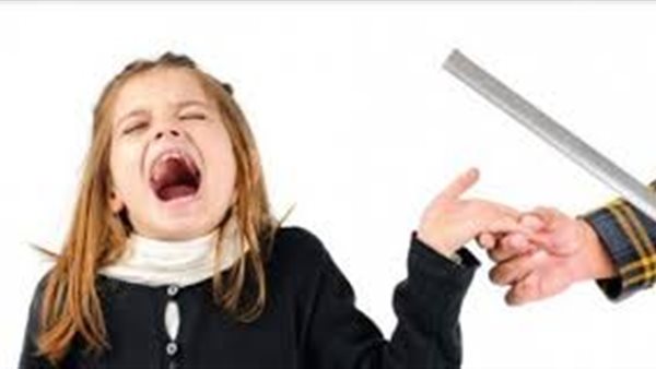 ضرب طالبة - تعبيرية