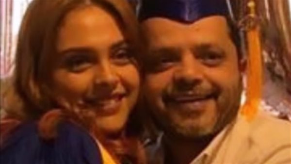 محمد هنيدي وفريدة