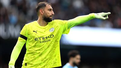 دوناروما حارس مانشستر سيتي    