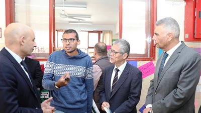 جانب من الزيارة    